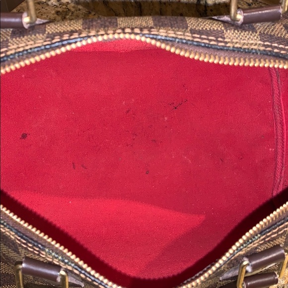 💋Beautiful Authentic Louis Vuitton Speedy 30 Damier Ebene💄 - Picture 9 of 16